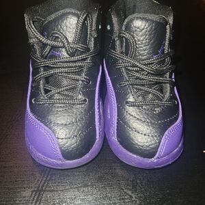 Jordan Kids Black and Purple Sneakers